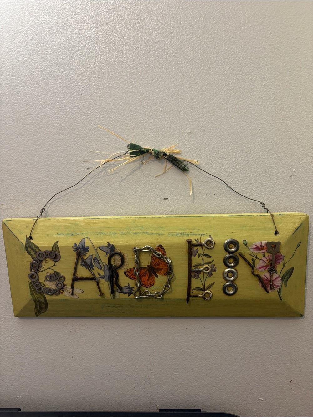 Garden Theme 'GARDEN' Wall Decor made out of old hardware